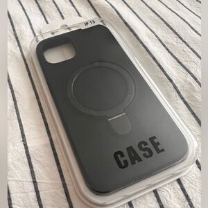 Black Phone Case for iPhone 13 standard